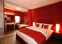VELVET RED - luxury suite